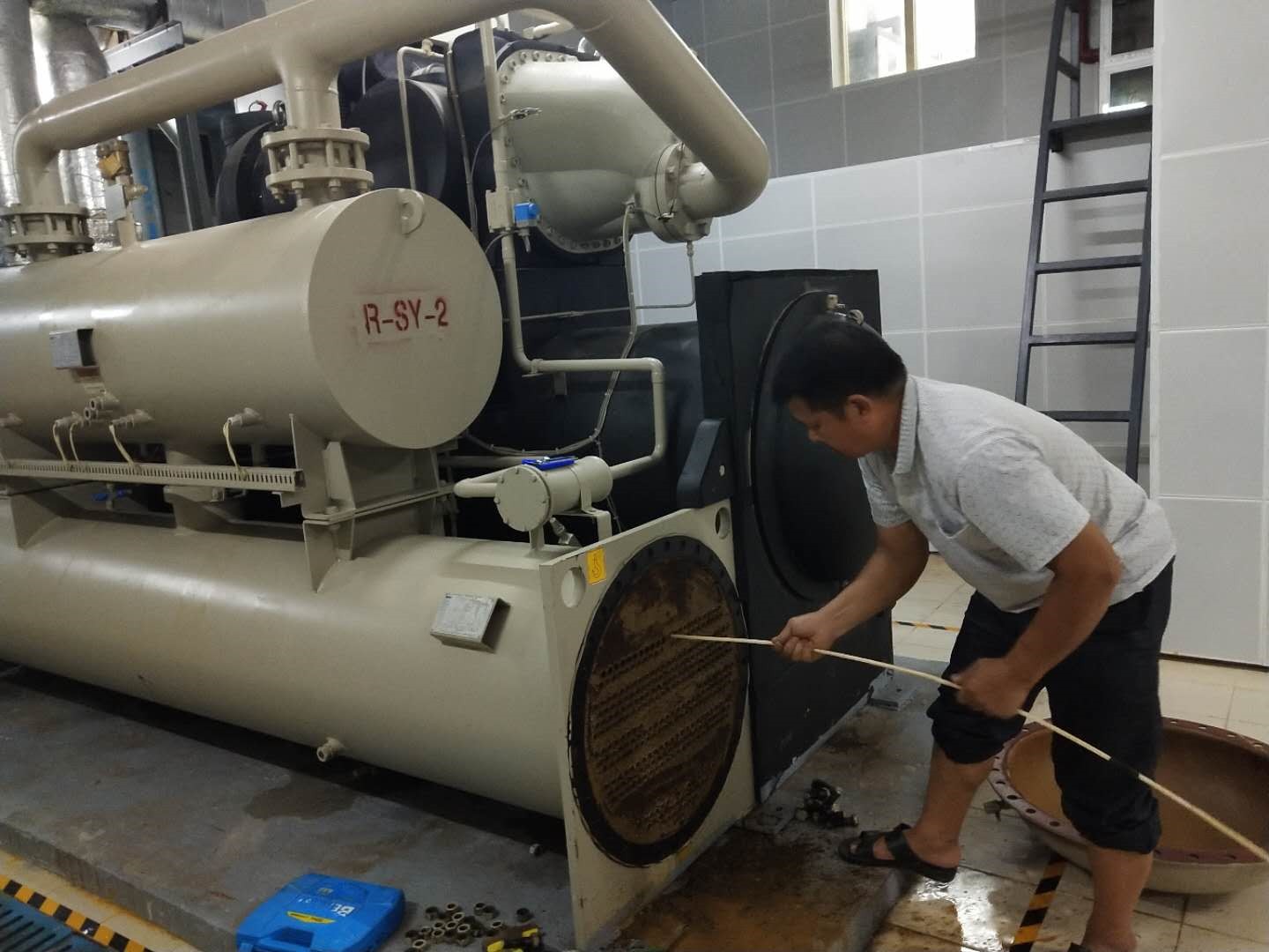 你知道中央空调开关的正确使用方法吗-开景净化科技