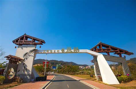 开景公司对旧飞鹅村委会空调维护清洗-空调请清-空调保养-空调风管清洗