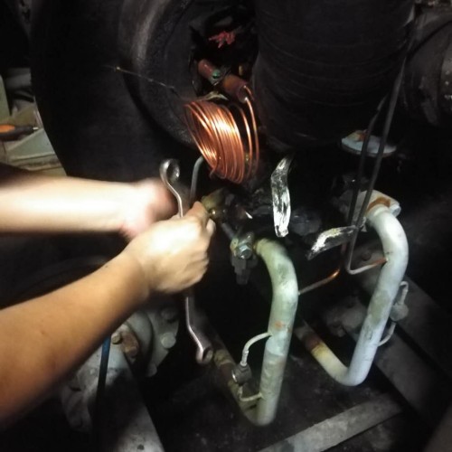 广州空调维修操作过程中的注意事项-东莞中央空调安装-东莞中央空调维修-空调主机维修