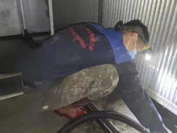 中央空调日常维护保养的技巧有哪些?  空调器清洗-空调冷凝器清洗-空调蒸发器清洗