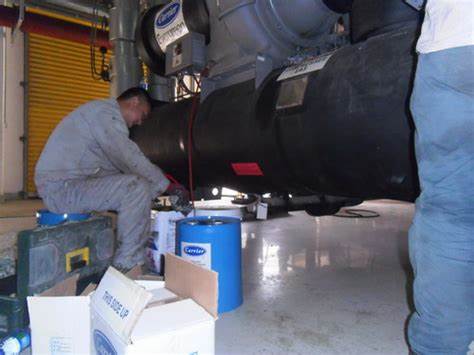 更换中央空调压缩机冷冻油方法-空调压缩机清洗-空调冷冻油更换